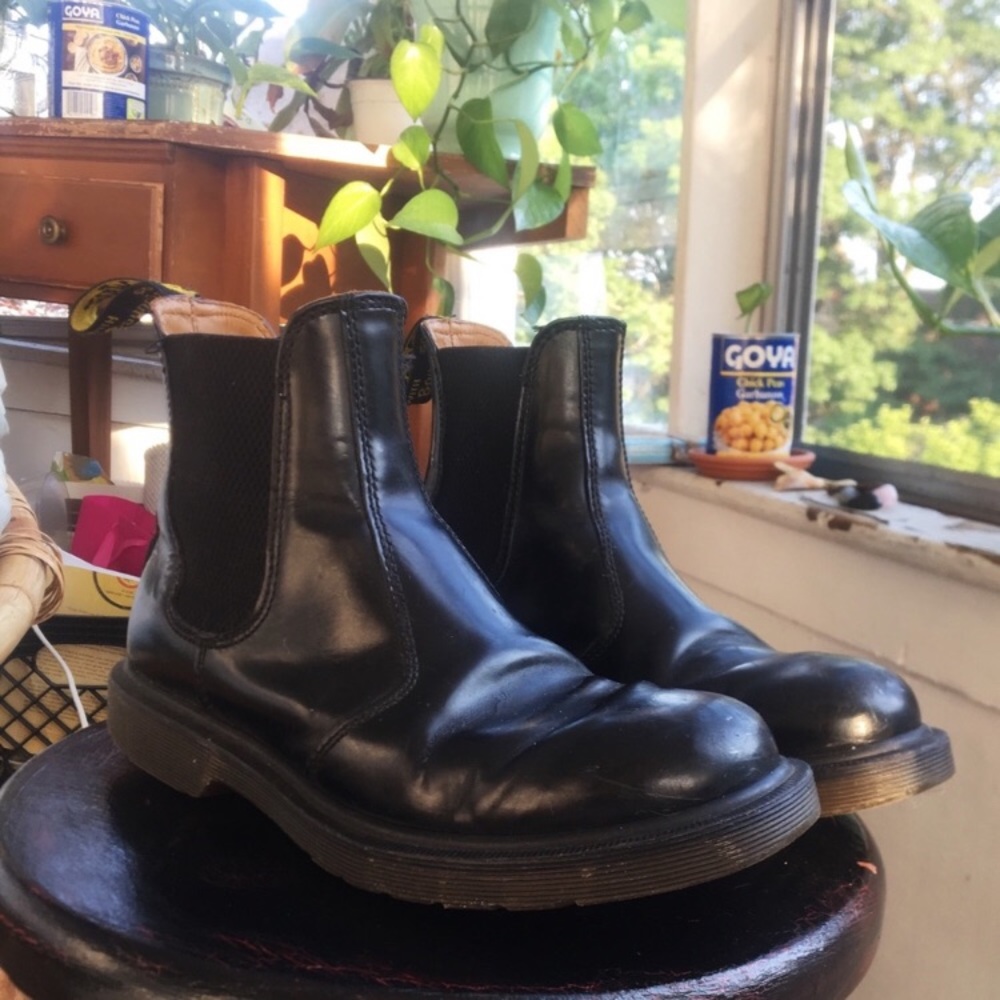 Dr. Martens 1496 Chelsea Slip On Boots 39 Eu